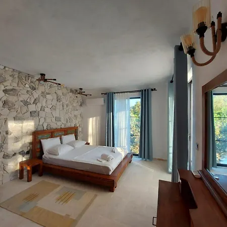 فيلة Vinograd Kalkan