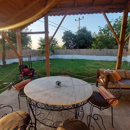 فيلة Vinograd Kalkan